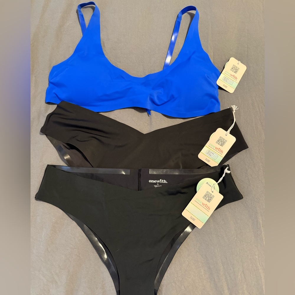 NWT - One With swim, 2 bikini bottoms, 1 bikini top, XL